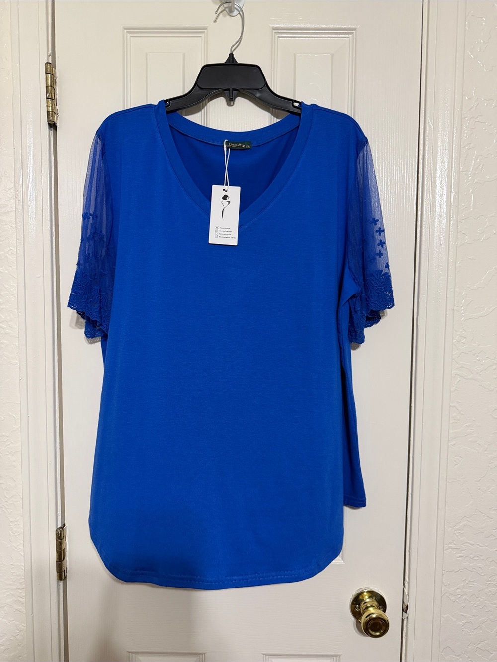 V-Neck Lace Sleeve Tee in Royal Blue by Alia